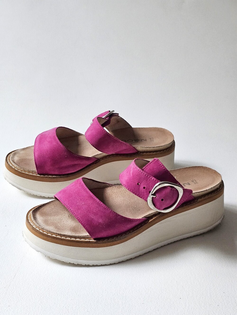 Naot Halvah Pink Plum Suede Leather Platform Wedge Sandals EU 37 US 6.5-7